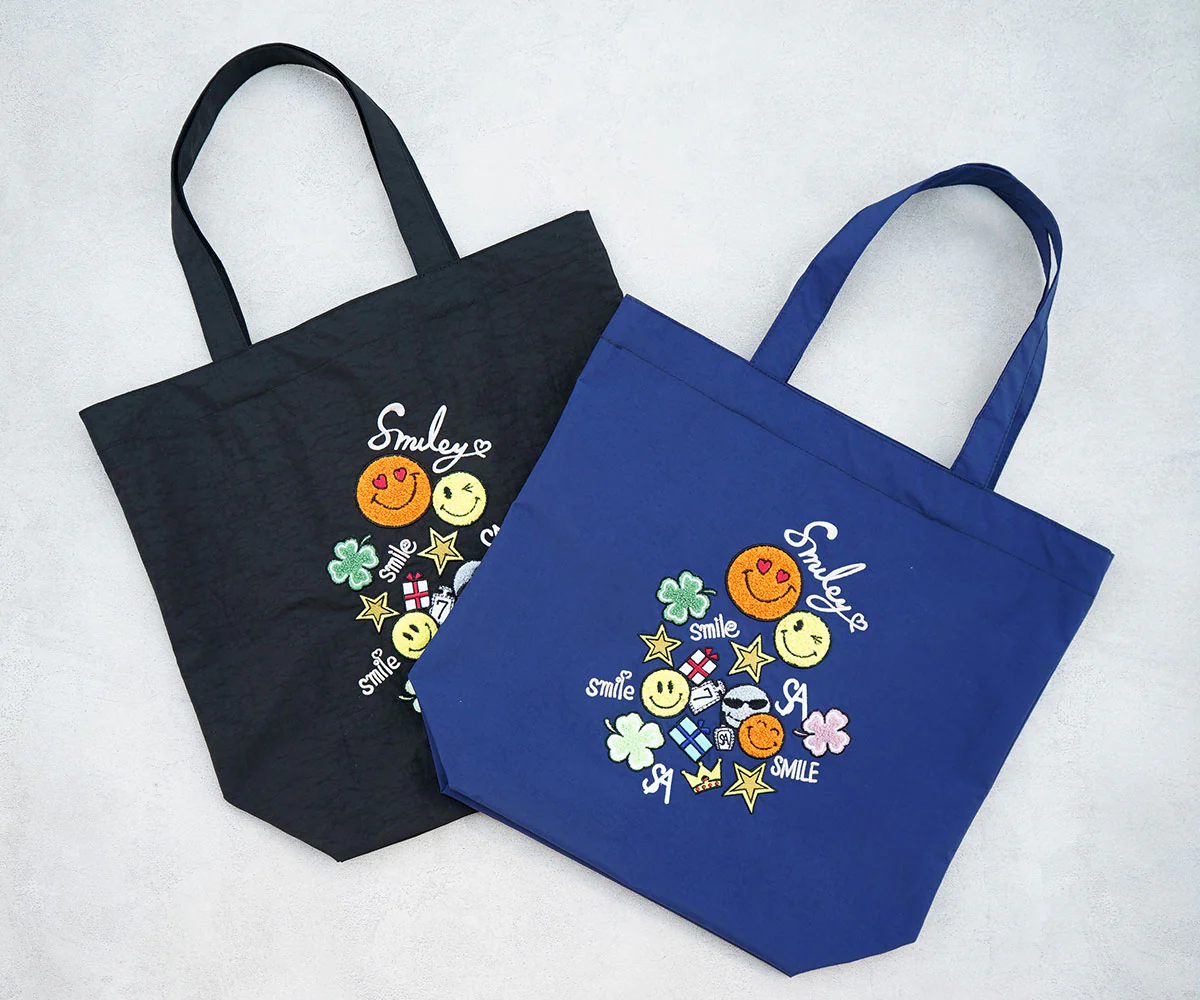 Smily face Pochette